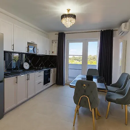 Alezzi Odyssey C49 Mamaia Nord Năvodari